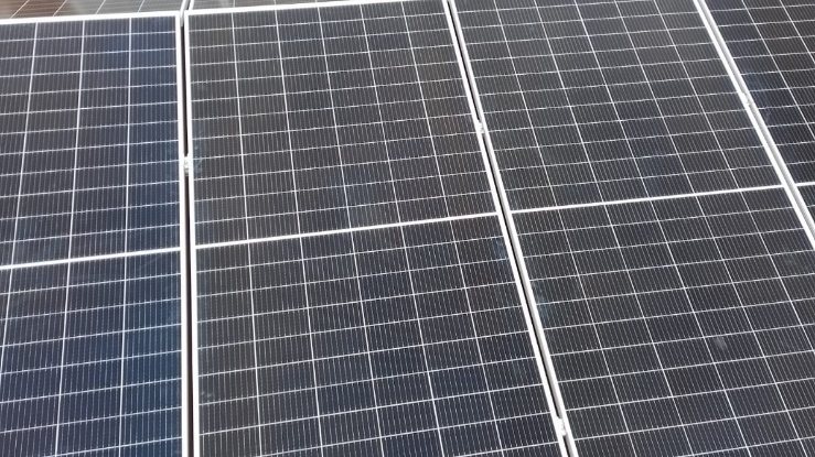 Proyecto solar Laguna Dorada 11 kW